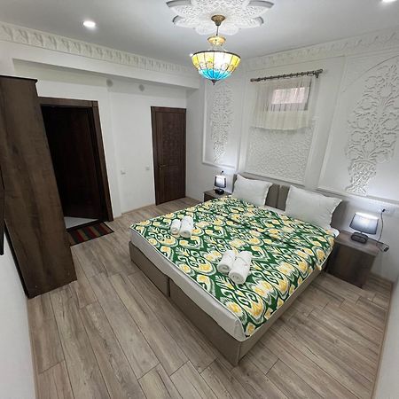 Everland Guest House Buxoro Luaran gambar