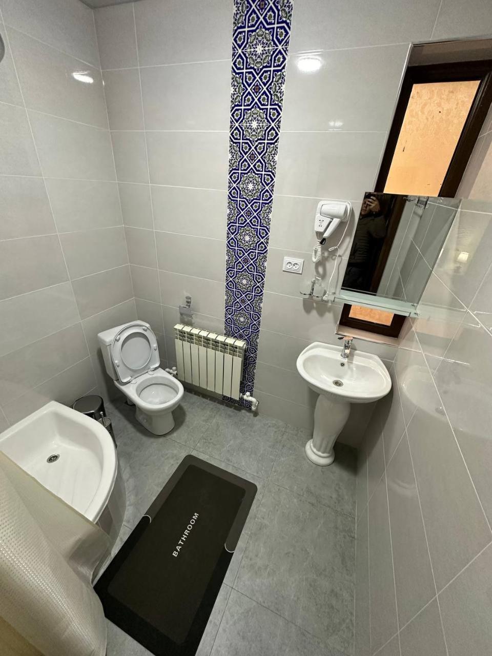 Everland Guest House Buxoro Luaran gambar