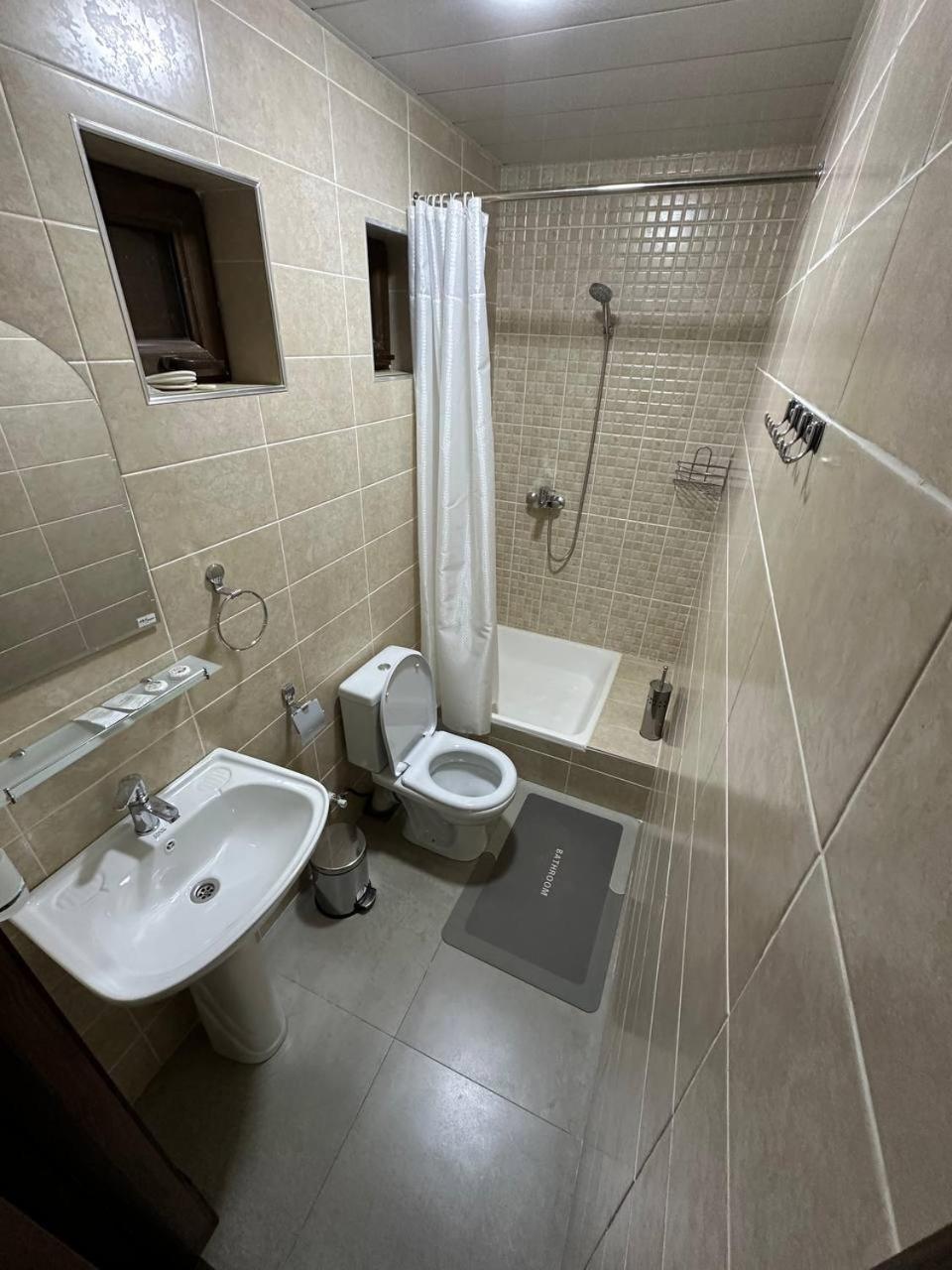 Everland Guest House Buxoro Luaran gambar
