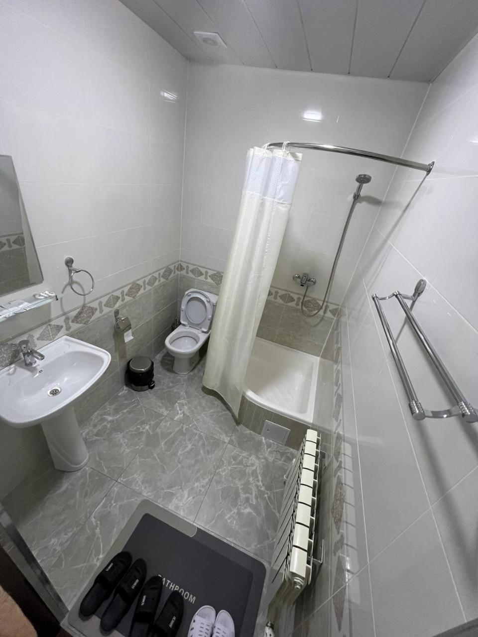 Everland Guest House Buxoro Luaran gambar