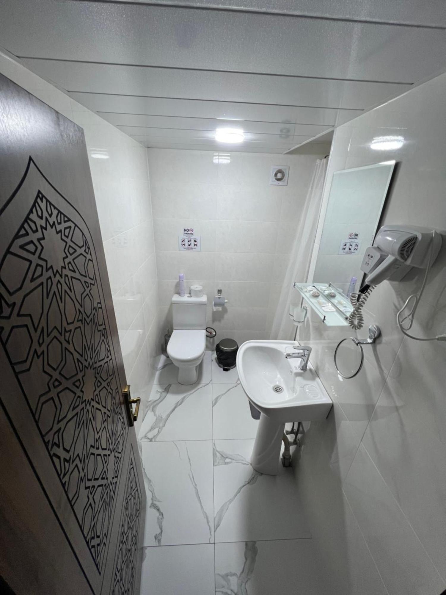 Everland Guest House Buxoro Luaran gambar